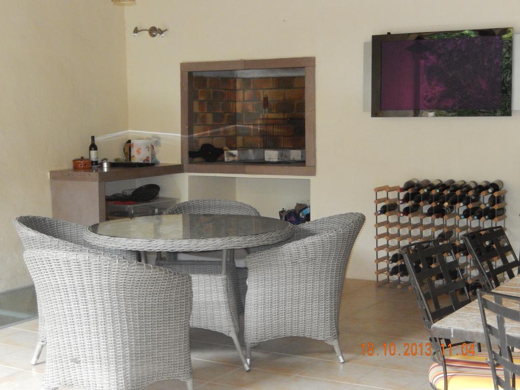 Azille B&B Tour De Saint Anne מראה חיצוני תמונה