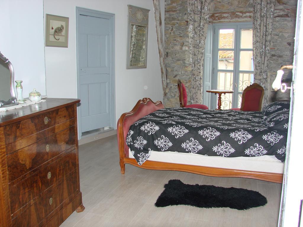 Azille B&B Tour De Saint Anne חדר תמונה
