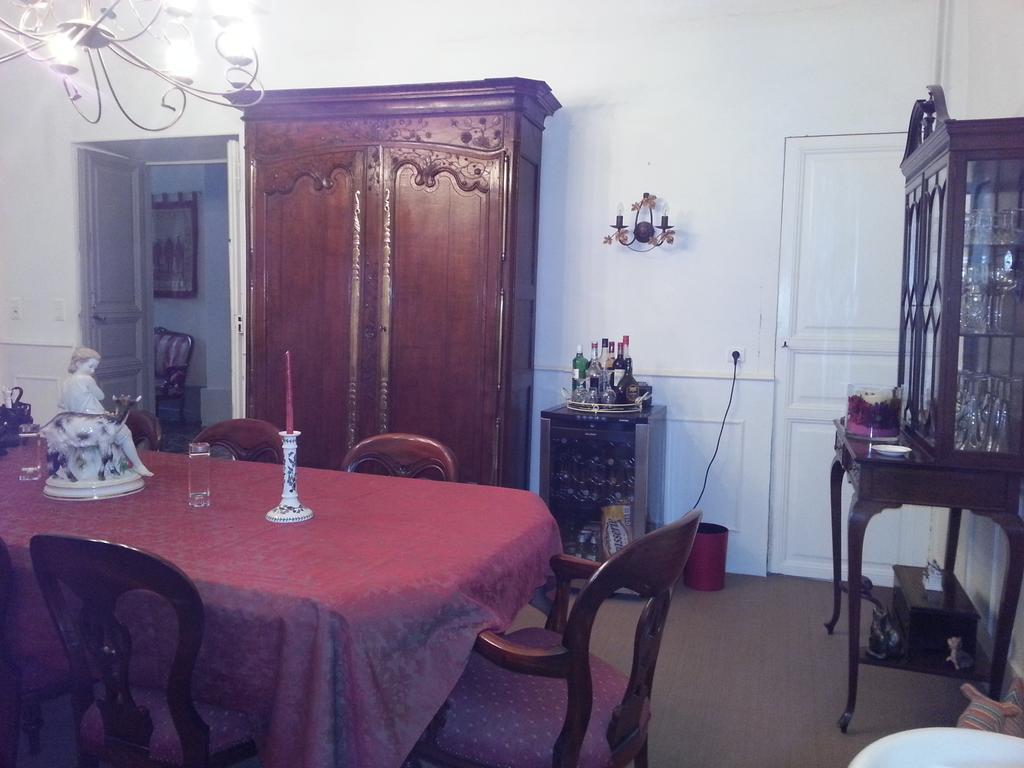 Azille B&B Tour De Saint Anne מראה חיצוני תמונה