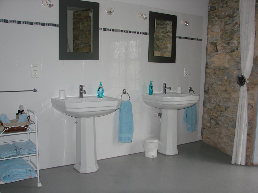 Azille B&B Tour De Saint Anne חדר תמונה