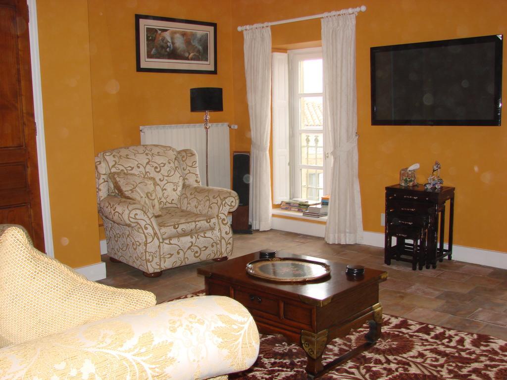 Azille B&B Tour De Saint Anne מראה חיצוני תמונה